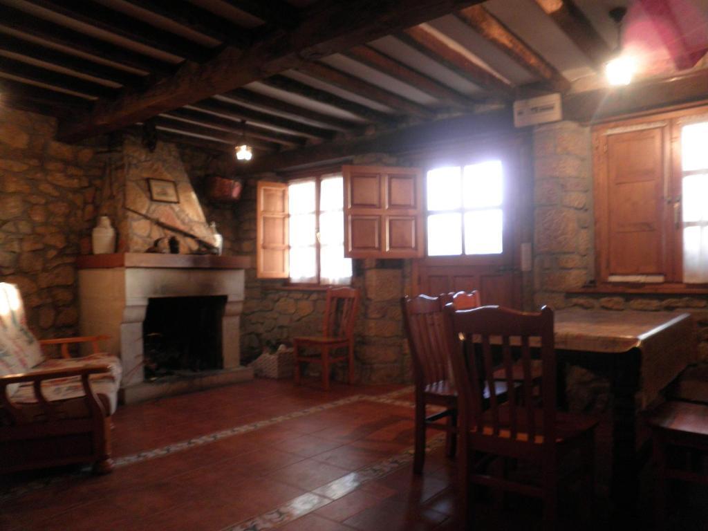 Penzion Casa De Aldea La Ablanera Onís Exteriér fotografie